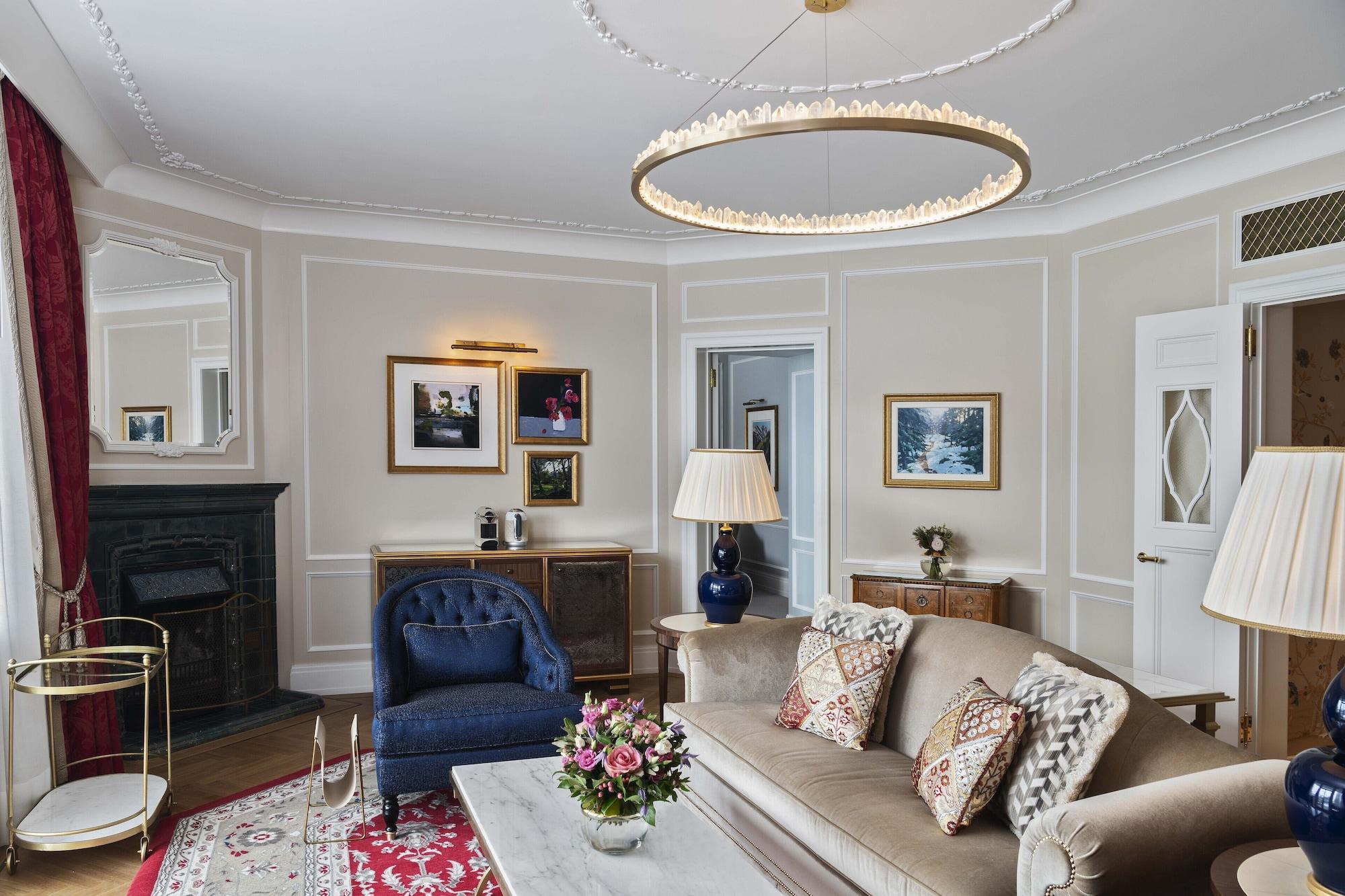 Badrutt's Palace Hotel St Moritz Esterno foto